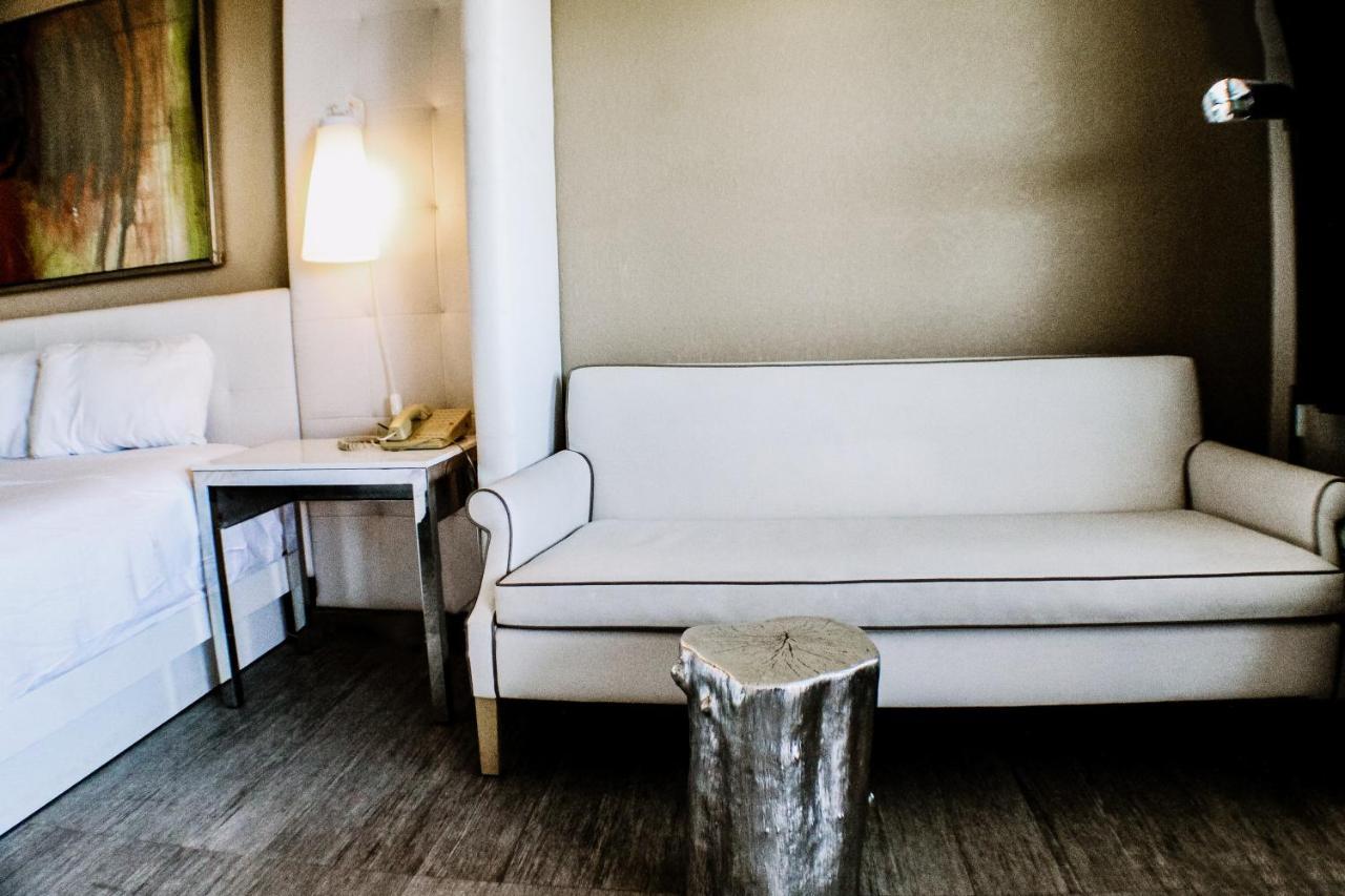 Devonshire Inn Motel Rosamond Eksteriør billede