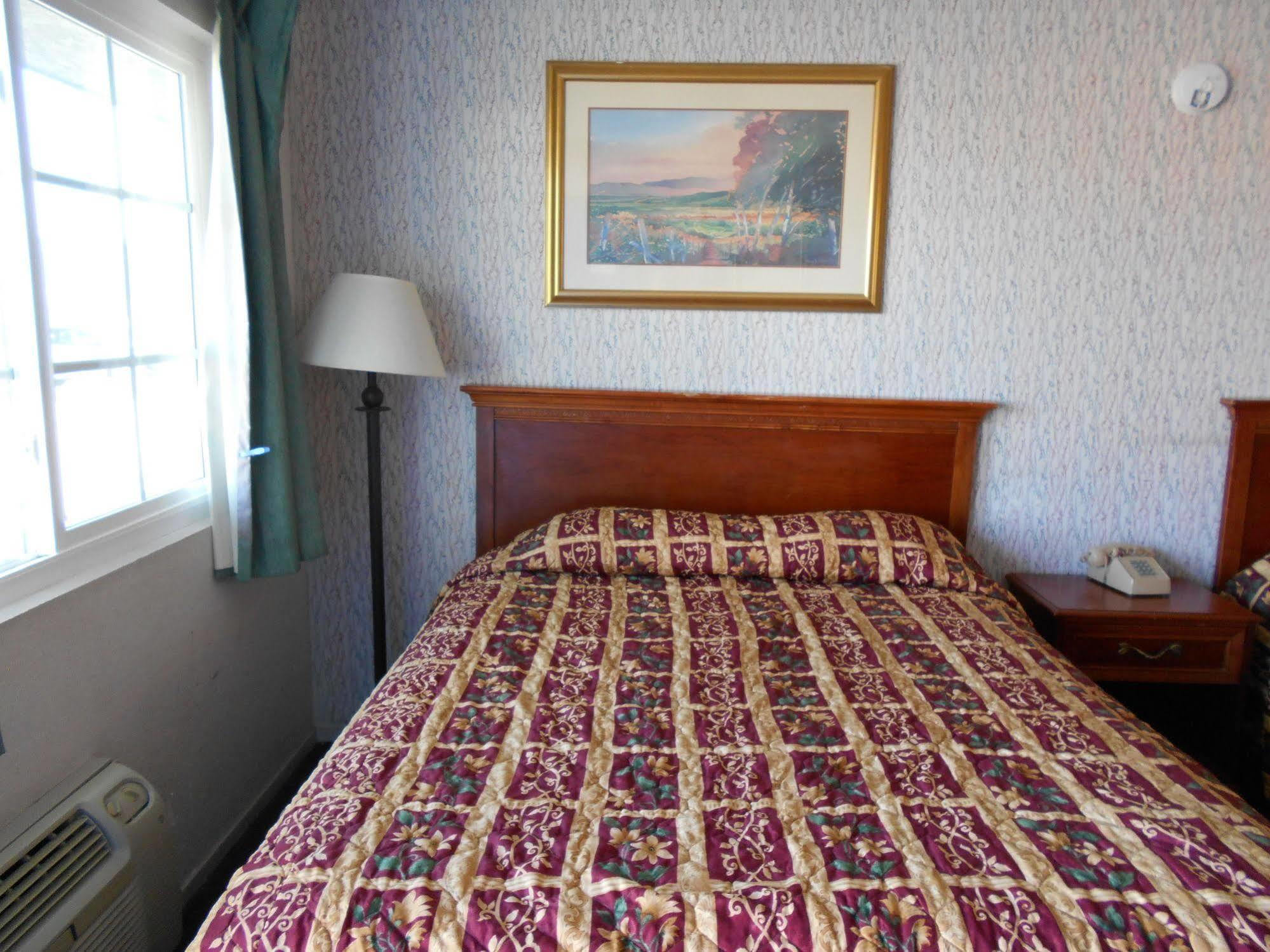 Devonshire Inn Motel Rosamond Eksteriør billede